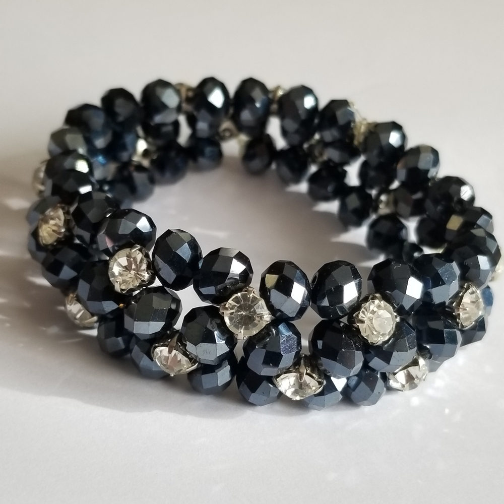 Sparkly bracelet black beads stretch bracelet